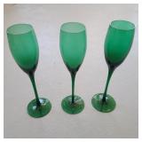 (3) Green Glass Champagne Flutes (3) Green Glass Champagne Flutes