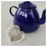 Blue Teapot & Steeping Ball Blue Teapot & Steeping Ball