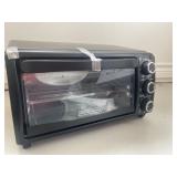 New, Black and Decker 4 Slices Toaster Oven, Black New, Black and Decker 4 Slices Toaster Oven, Black