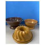 (2) Enamel On Steel Strainers and Bundt Cake Pan (2) Enamel On Steel Strainers and Bundt Cake Pan