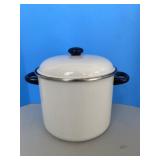 San Ignacio 8 qt. Enamelware Stock Pot San Ignacio 8 qt. Enamelware Stock Pot