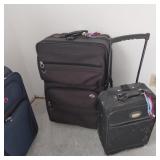 (2) Suitcases (2) Suitcases