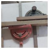 (2) Miter Guage (2) Miter Guage