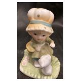 Vintage Homco Girl in "Bonnet With Cat Figurine"