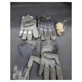 (2) Pairs of Gloves and Rope
