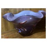 Vintage Viz Glass Scalloped Edge Bowl