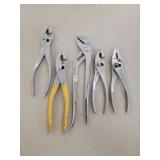 (5) Pliers