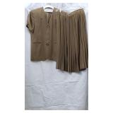 1 Jones NY 2 piece brown dress suit size 12