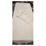 Pink Table Cloth & 12 Napkins