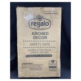 Regalo Arched Decor Safety Gate, Bronze