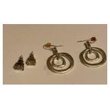 (2) Pair of Earrings