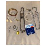 Miscellaneous Jewelry Lot