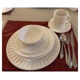 (8) Piece White Elements Dinner Set