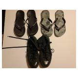 Converse and flip flops size 5 to 6