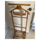 Blonde Wood Mens Valet