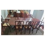Dinning Table, (8) Chairs and 2 Leafs