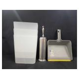 3 Small Trash Cans, Bew Toilet Brush w/Holder. Gia