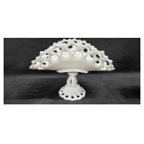 VTG WESTMORELAND WHITE GLASS DORIC LACE LATTICE PE