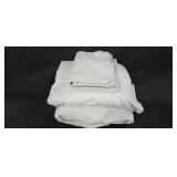 Set Of King Sheets w/2 Pillow Cases