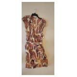 (4) Ladies Dresses, (1) Skirt