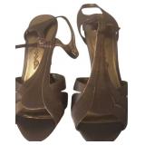 Nina Heels Sz 8M