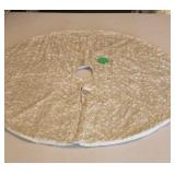 NWT Tree Skirt