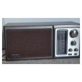 Vintage Sony AM/FM Radio