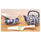 Gravy Dish, Tea Kettle & Glass Pie Server