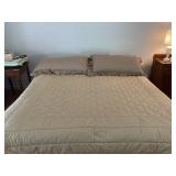 King Size Comforter and (2) King Size Pillows