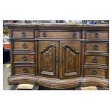 San Mateo 9 Drawer Dresser