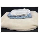 JC Penny Queen Size Blanket & Pillow Cases