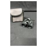 Vivitar 4 x 30 Binoculars