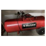 Husky (17) Gallon Air Compressor