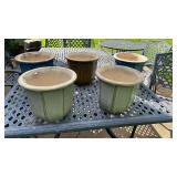 (5) Decorative Clay Pors