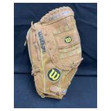 Wilson Baseball Left-Handed Glove