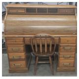Roll Top Desk W/Keys &  w/Chair