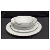 Noritake Crestwood Platinum Dinnerware (5)