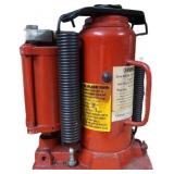 Air/Over Hydraulic Jack