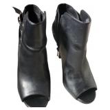 Rockin Republic Black Buckle Booties Size 7