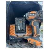 RIDGID Cordless Drill 9.618 V + Case