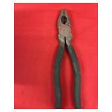 Wire Cutters 8 in Black