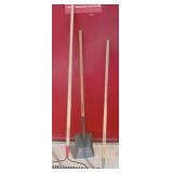 (3) Piece Light Duty Shovel, Rake & Hoe scuffle