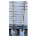 (2) Light Duty Digging / Transfer Shovels