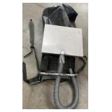 Portable Wearable Feeder