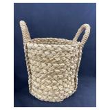 Handwoven Seagrass Round Handled Basket