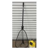 Frabill Roughneck Telescoping Net + Live Bait