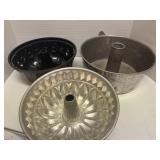 (3) Bundt Pans