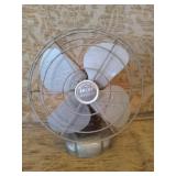 Vintage Wizard Husky J1510 Small Fan 9 in