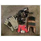 New Longhorns Hat & Gloves & More