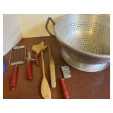 BIG Colander + Classic Kitchen Tools